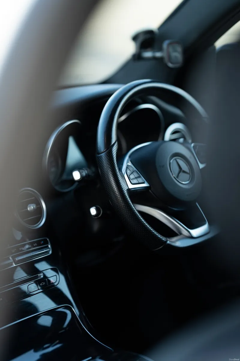 2017 Mercedes GLC 250d 4MATIC AMG Sport - Image 2