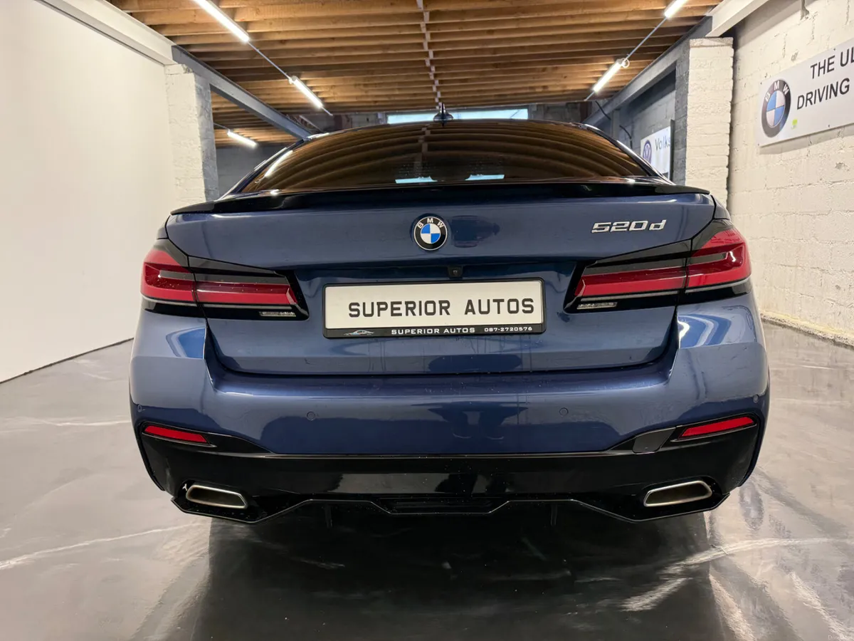 2022 BMW 5-Series 520d Msport Auto - Image 6