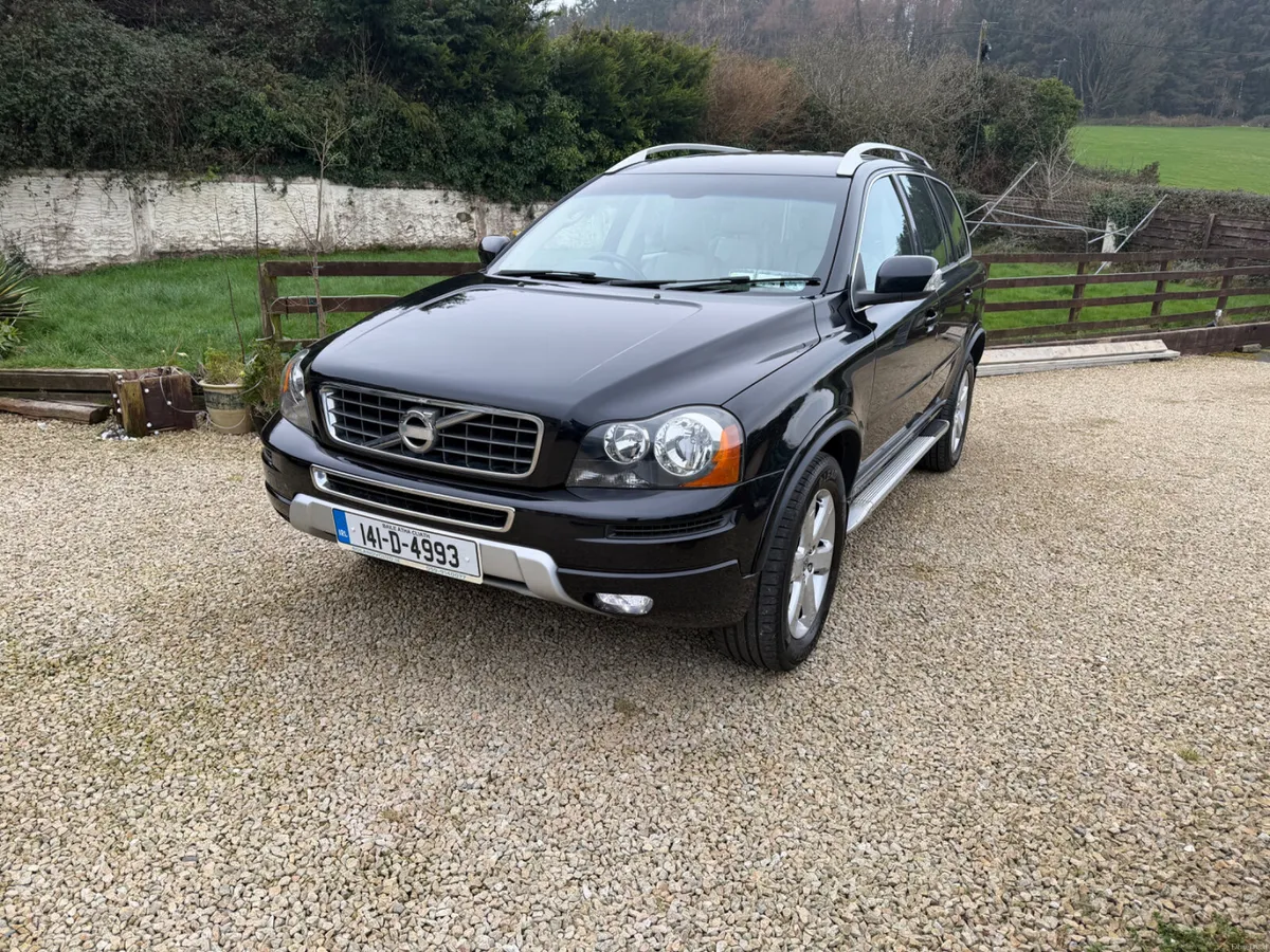 Volvo XC90 2.4 Auto with AWD 2014 7 Seater - Image 2