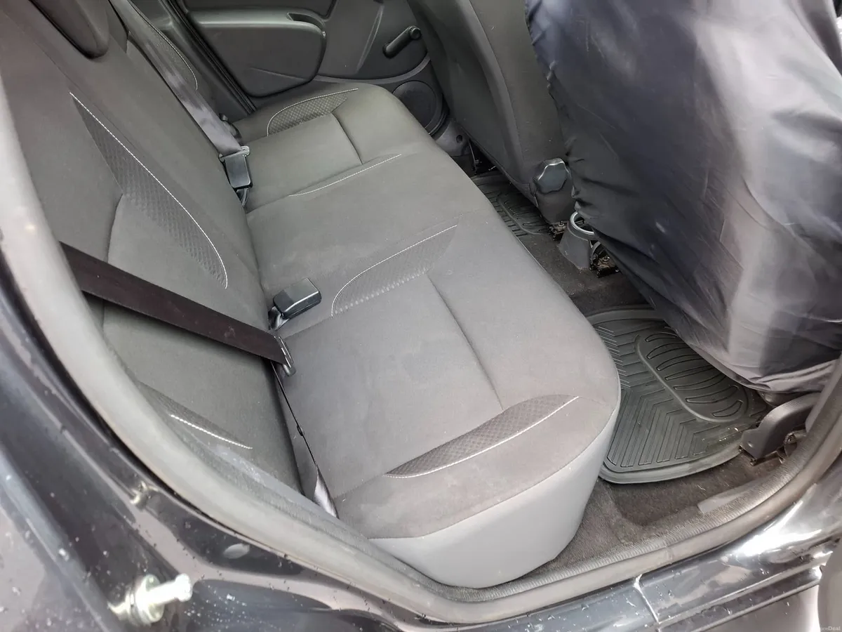 Dacia Duster 2017 - Image 4