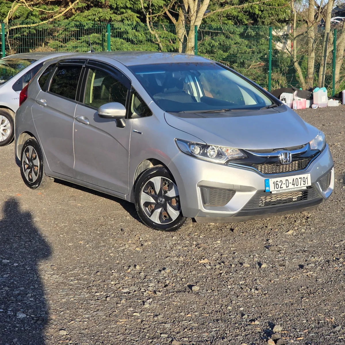 Honda Fit 2016 Automatic Hybrid Low Miles - Image 2