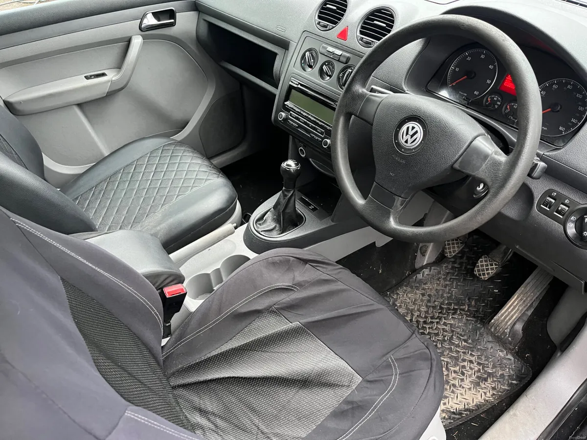 Volkswagen Caddy Maxi Life 1.9 TDI - Image 3