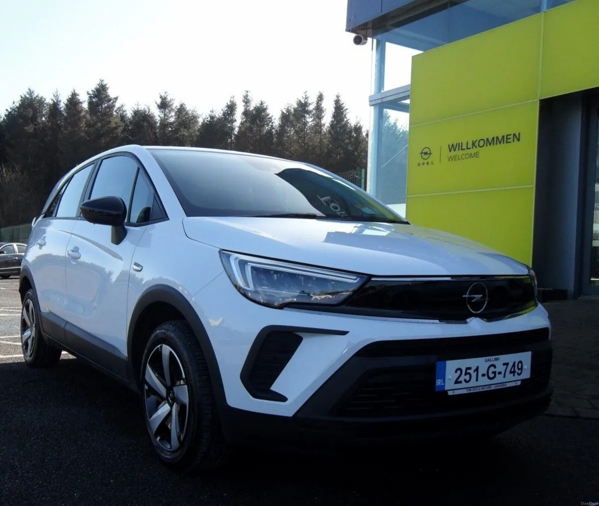 Opel Crossland SRi 1.5 Turbo D 110PS 6 Speed - Image 2