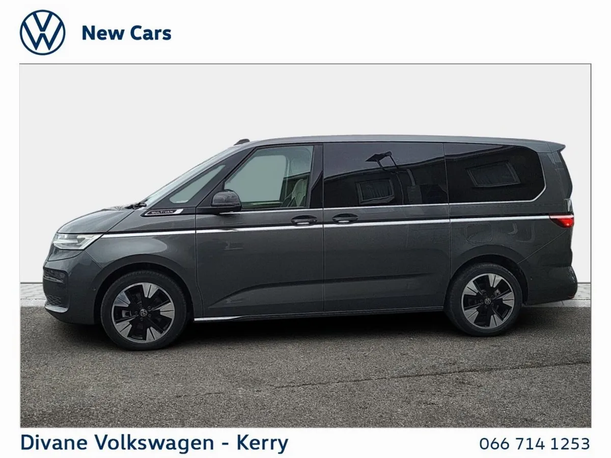 Volkswagen Multivan STYLE LOH 1.5 PETROL MILD HYBR - Image 6