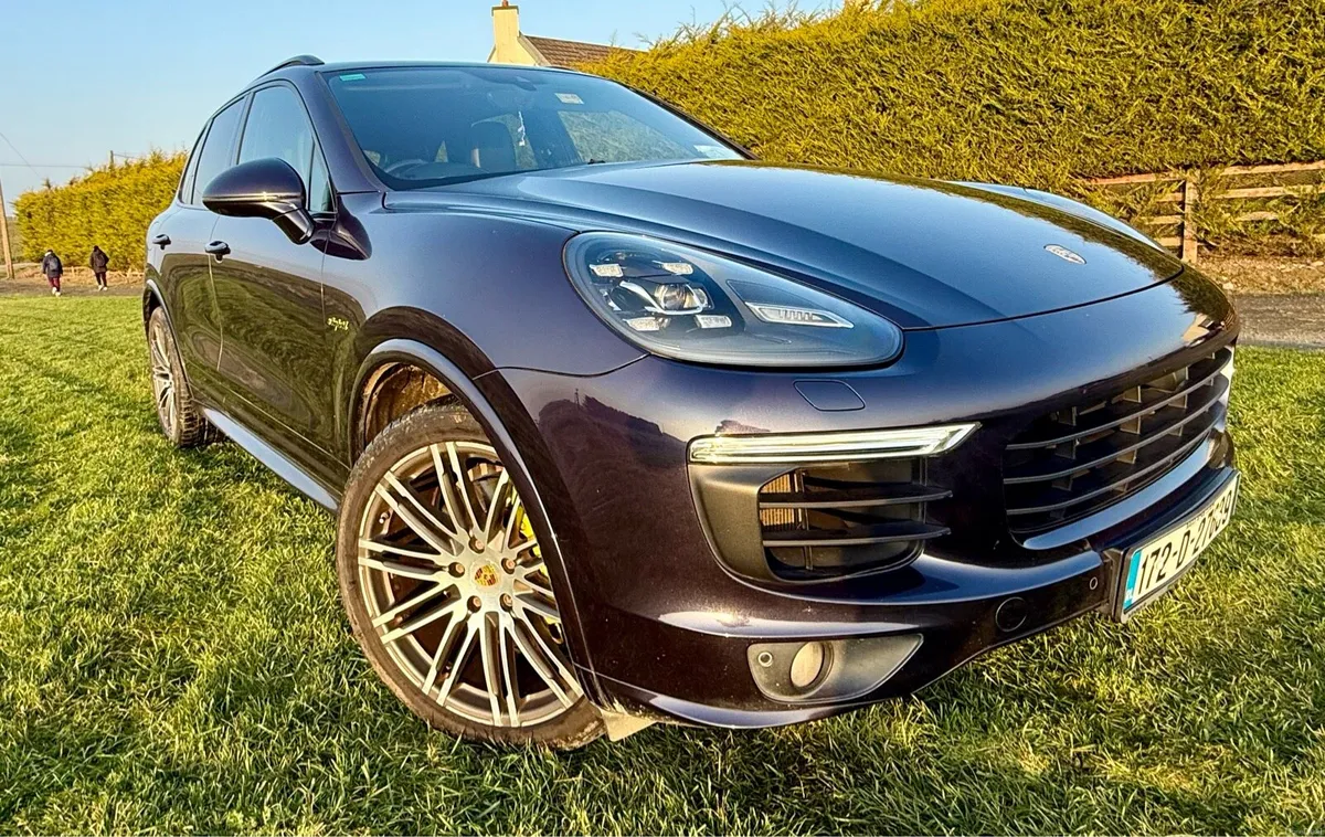 Porsche Cayenne S - Image 1
