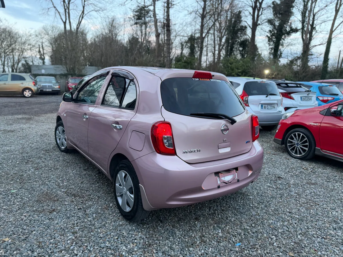 Nissan March **2015** - Image 4