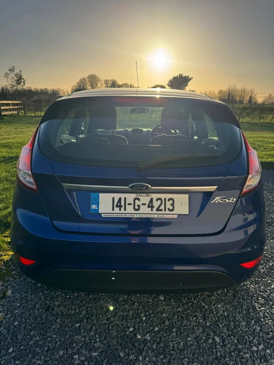 141 Ford Fiesta ZETEC 1.5 Diesel - Image 2