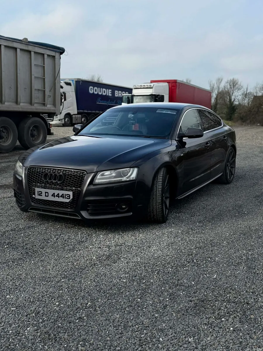 AudiA5 - Image 1