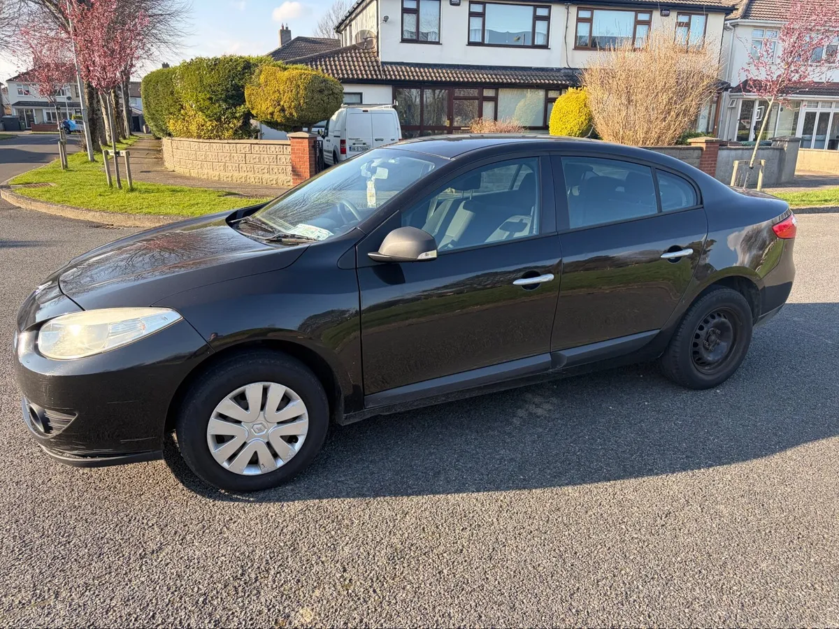 Renault Fluence 2012 NCT 04/27 - Image 3