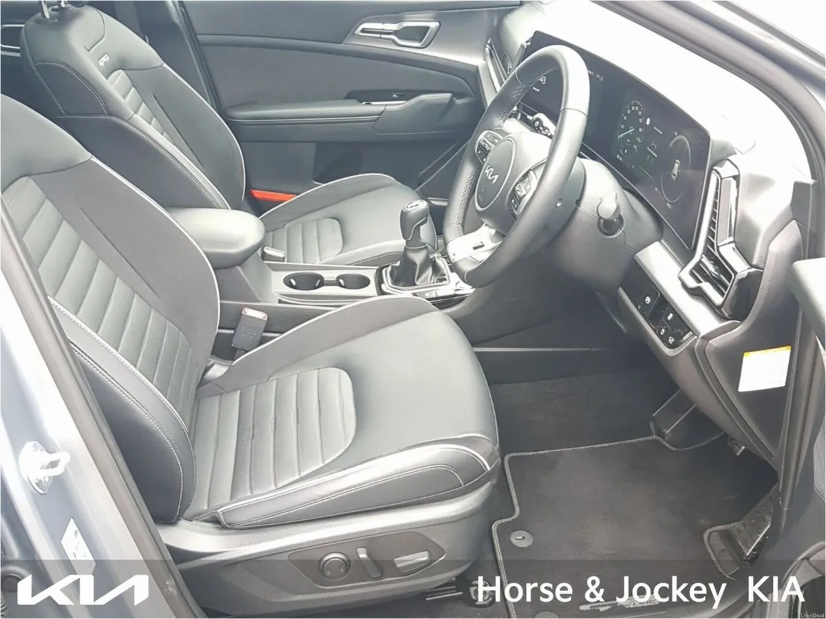 Kia Sportage GT Line SR MHEV - Image 3