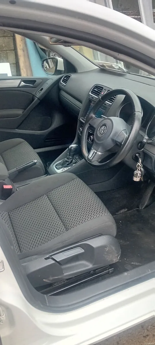 Volkswagen Golf 2013 - Image 2