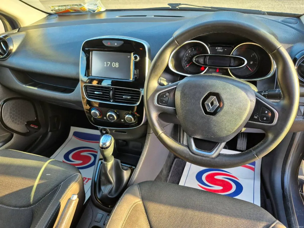 Renault Clio *2 years Nct* - Image 4