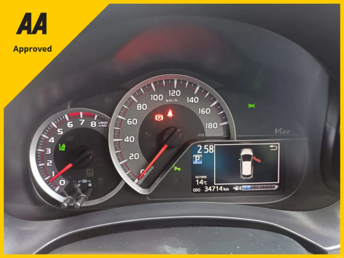 HI SPEC TOYOTA YARIS 1.3 4 CYLINDER AUTO, 2020 - Image 4