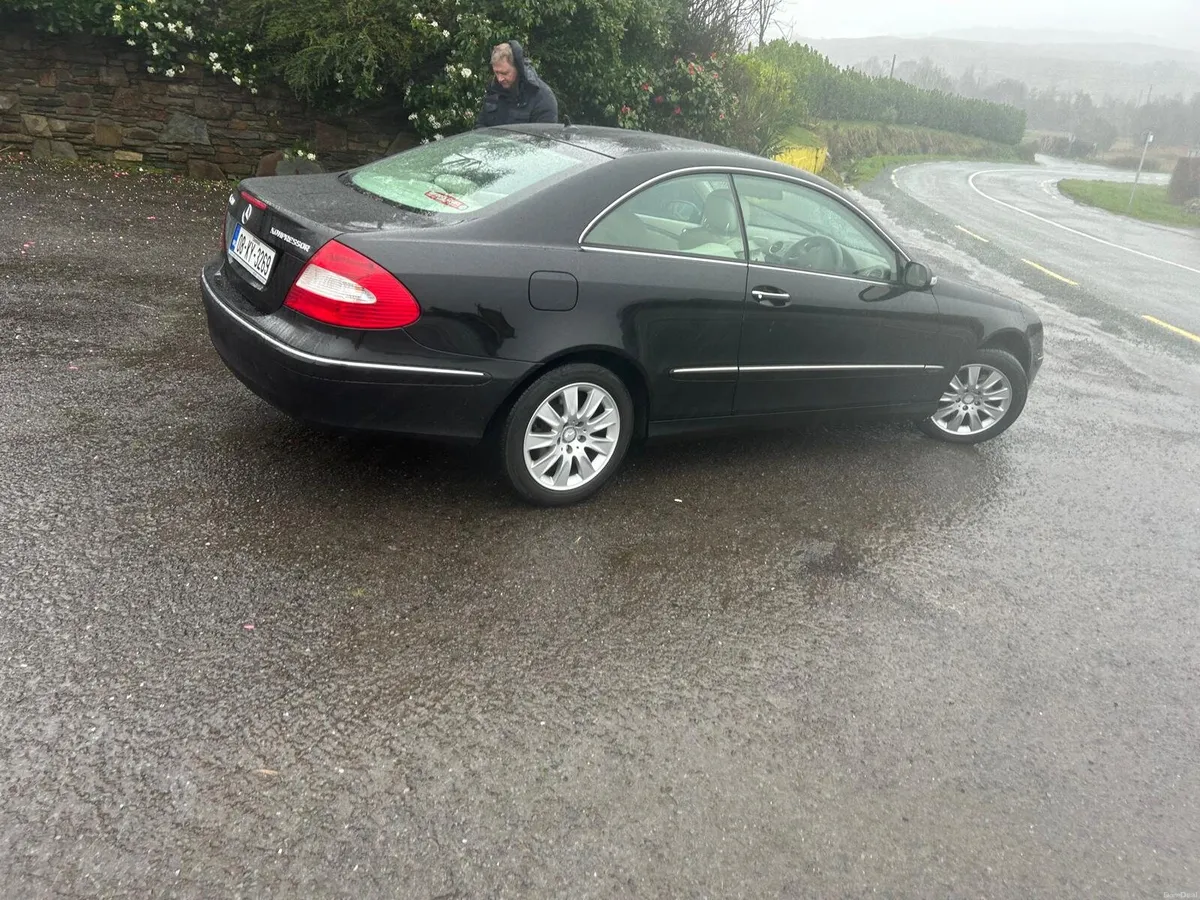 Mercedes Benz - Image 3