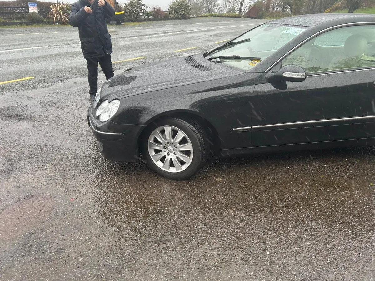 Mercedes Benz - Image 4