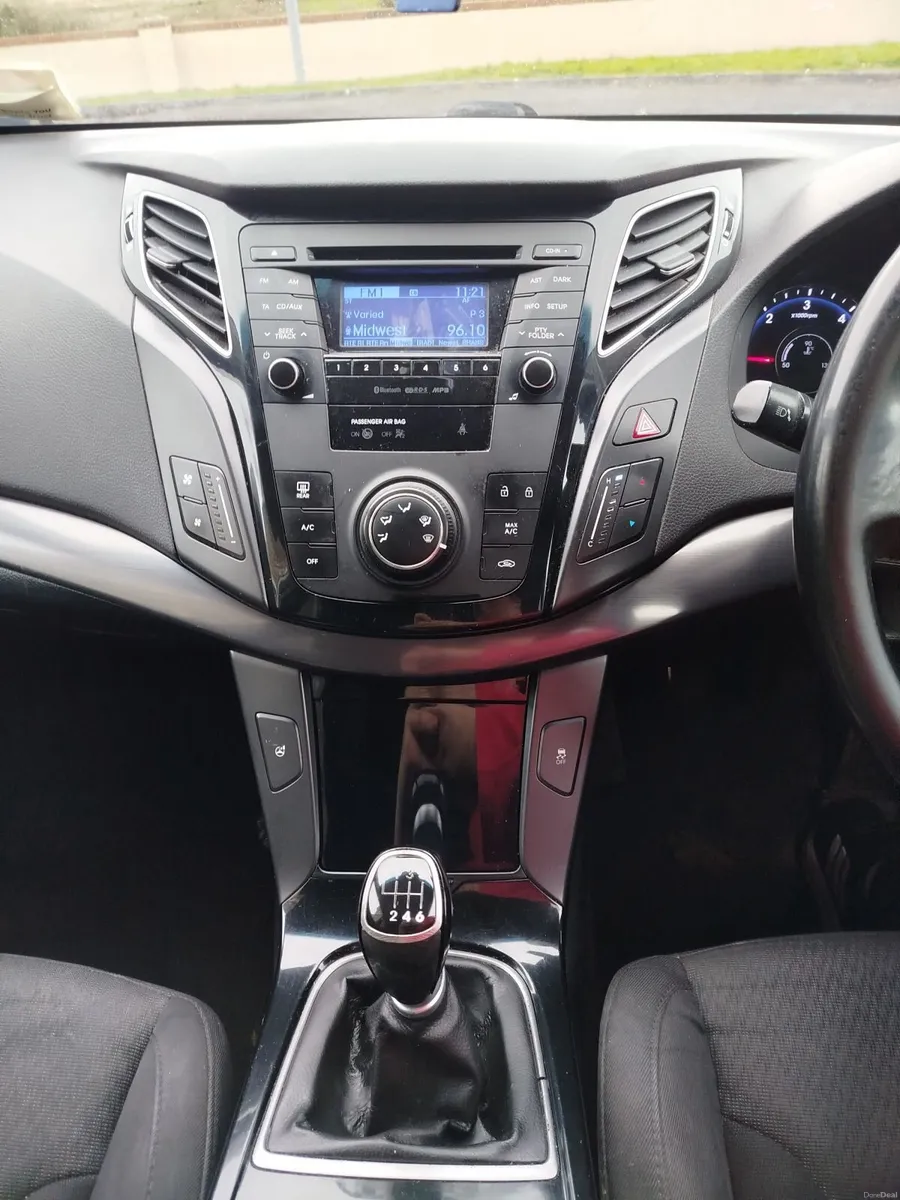 Hyundai i40 2014 - Image 2