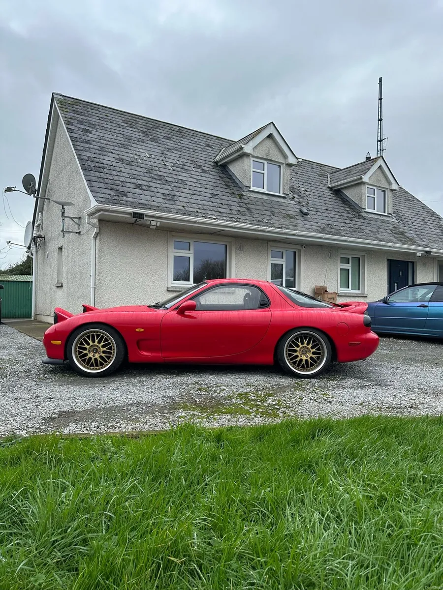 Mazda RX7 - Image 4