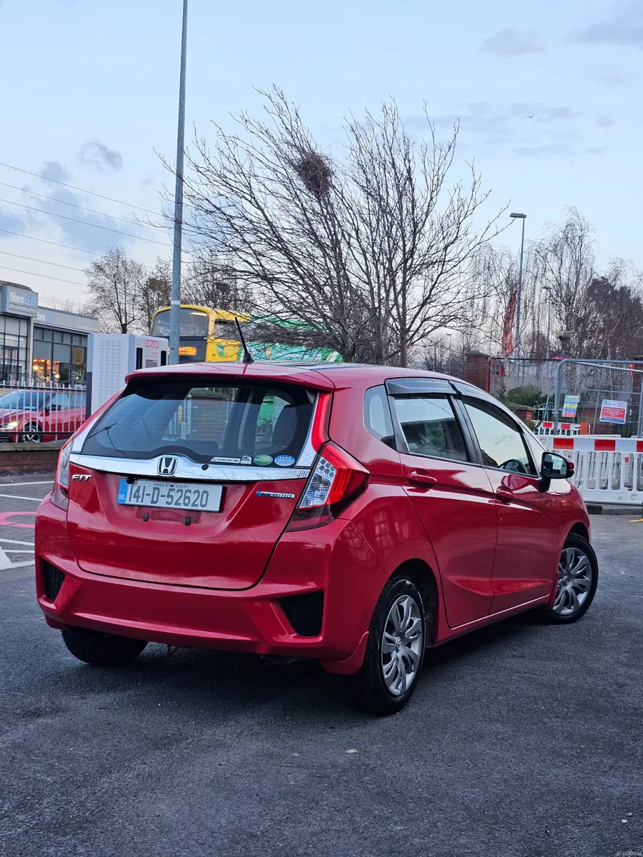 Honda Fit 2014 Automatic - Image 4