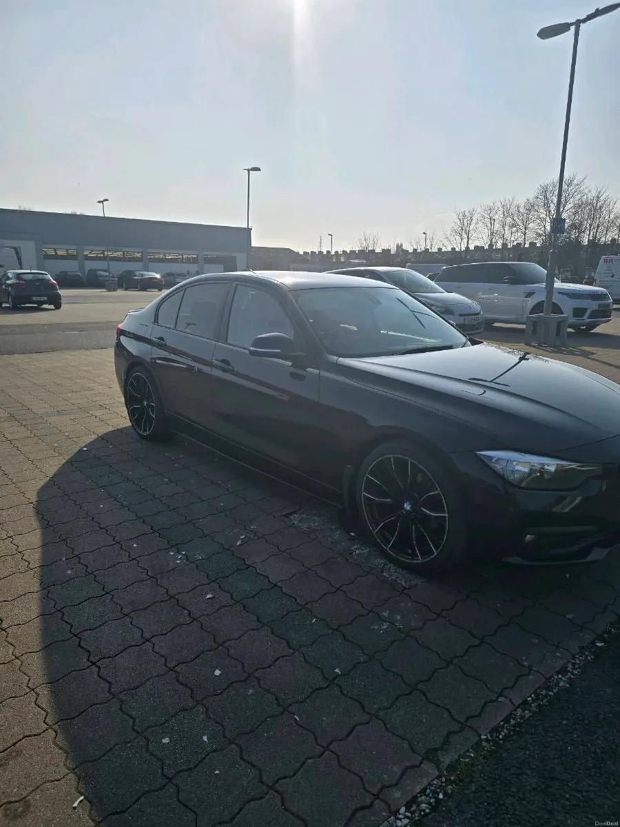 BMW 320D - Image 4