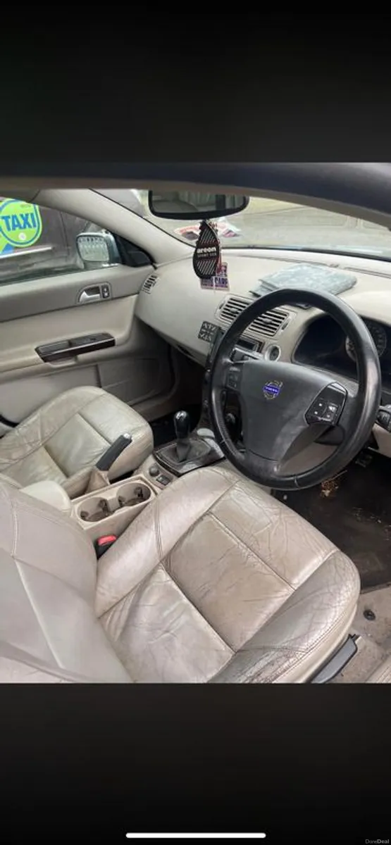 2005 Volvo S40 - Image 3