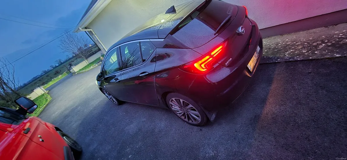 Opel Astra 2017 - Image 3