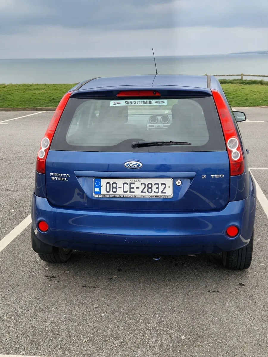 Ford Fiesta 2008 - Image 2