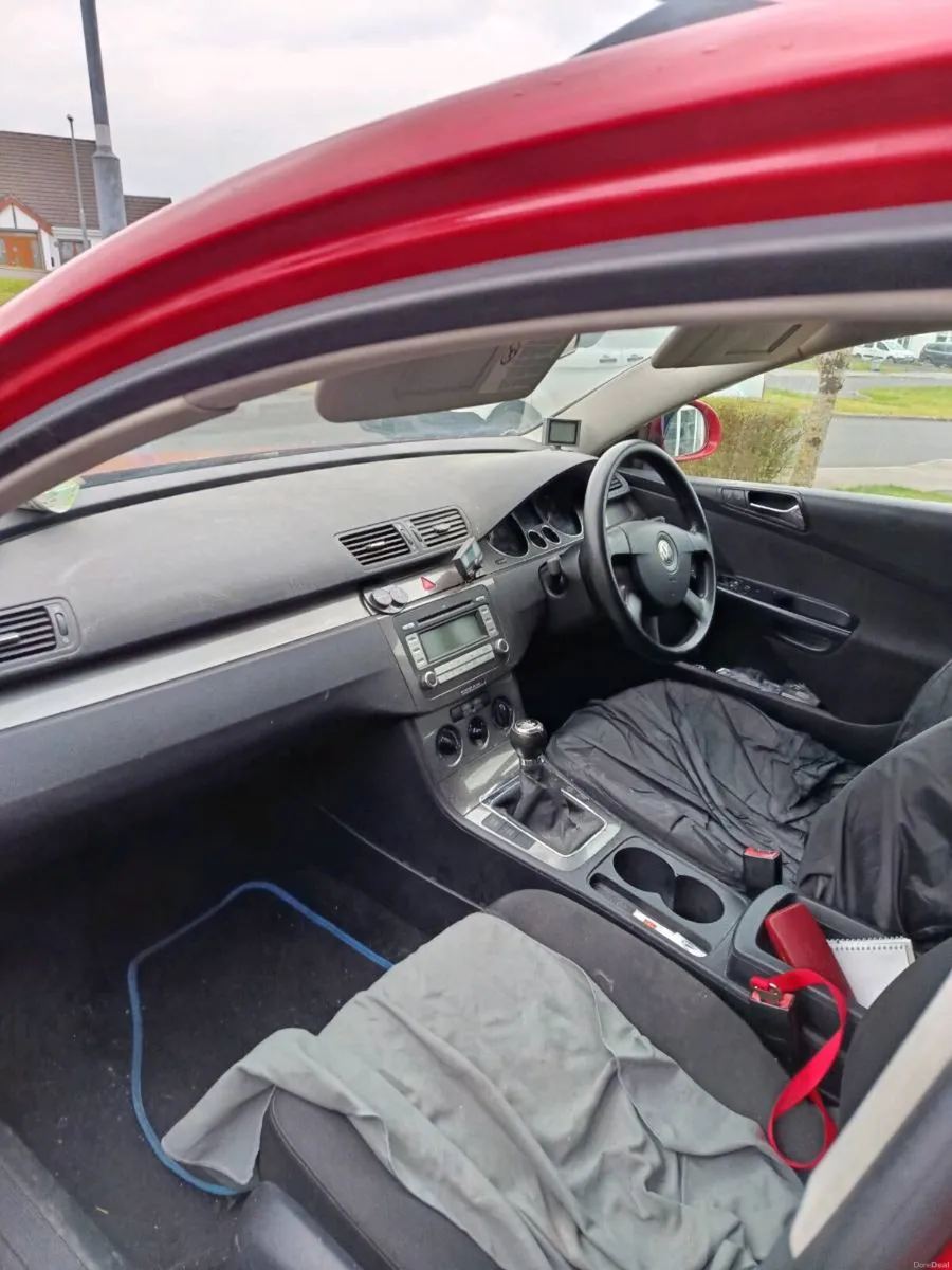 1.9 VW Passat estate - Image 4