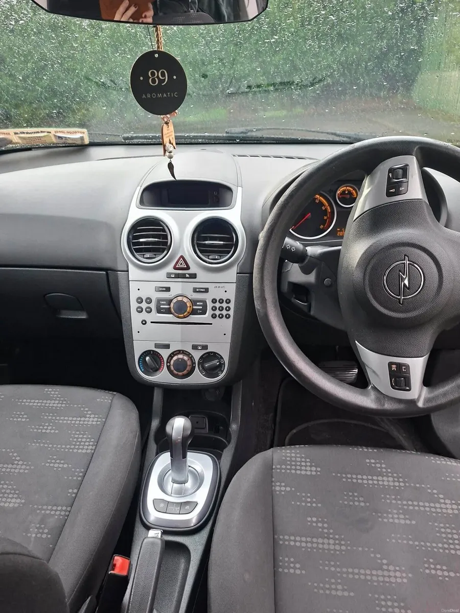 Opel corsa - Image 4