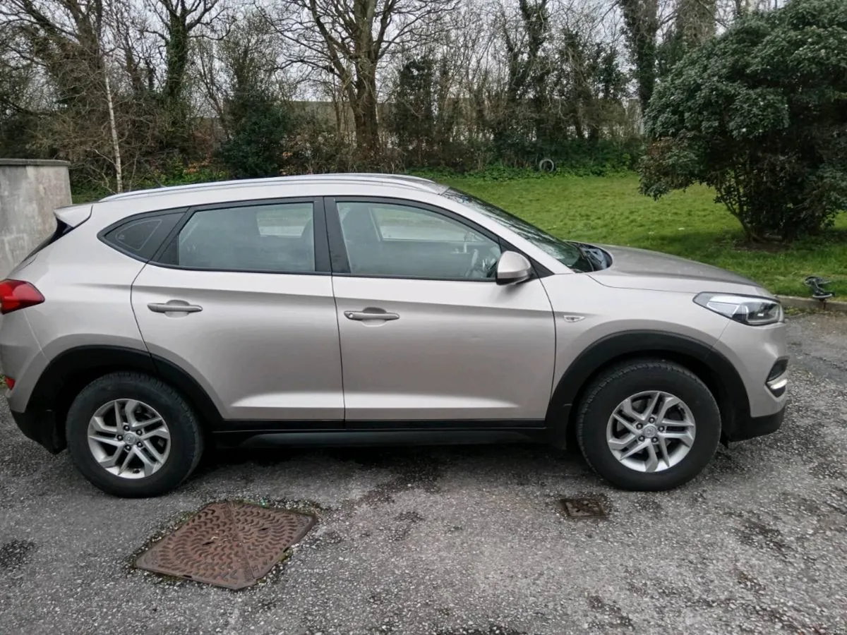 Hyundai tucson - Image 3