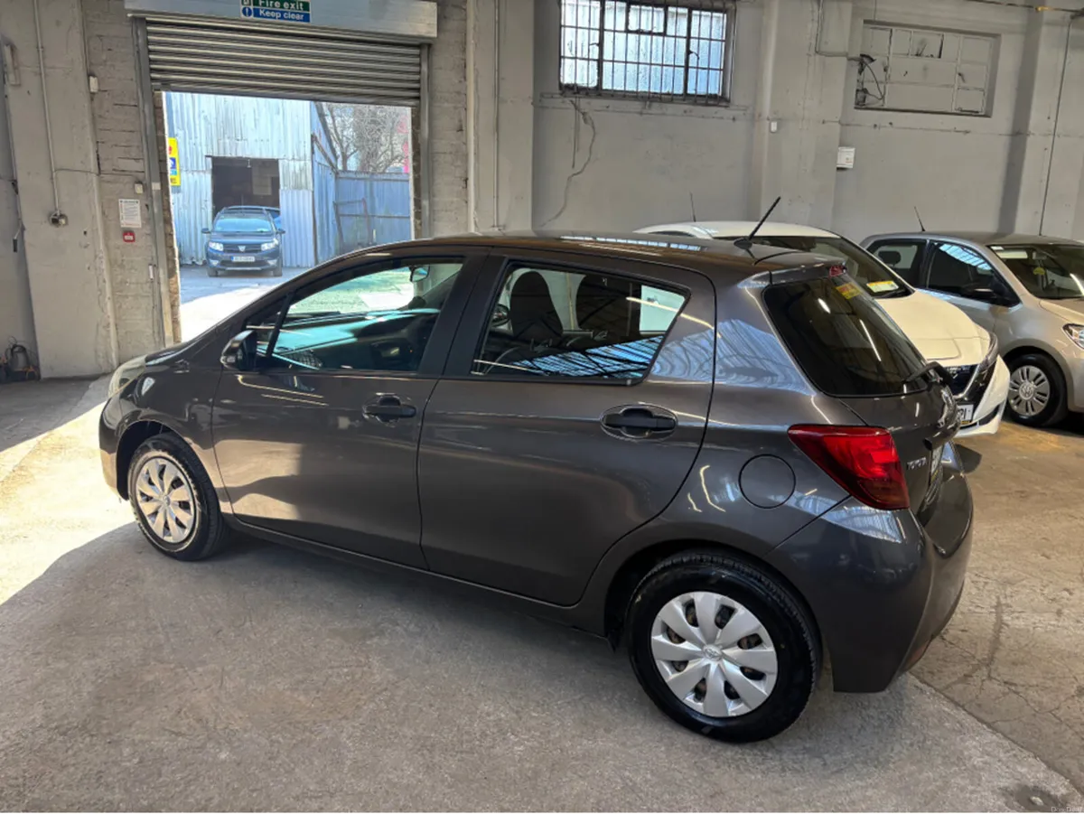 Toyota Yaris VVT-I ACTIVE 5DR - Image 4