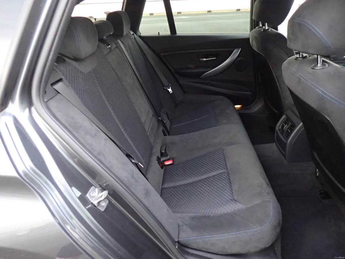 2013 BMW 320d M-Sport Touring Auto - Image 4