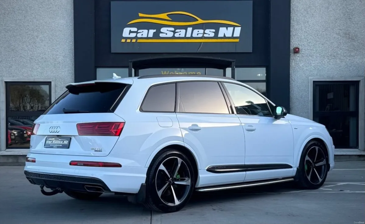 3.0 TDI V6 50 Black Edition SUV 5dr Diesel Tiptron - Image 4