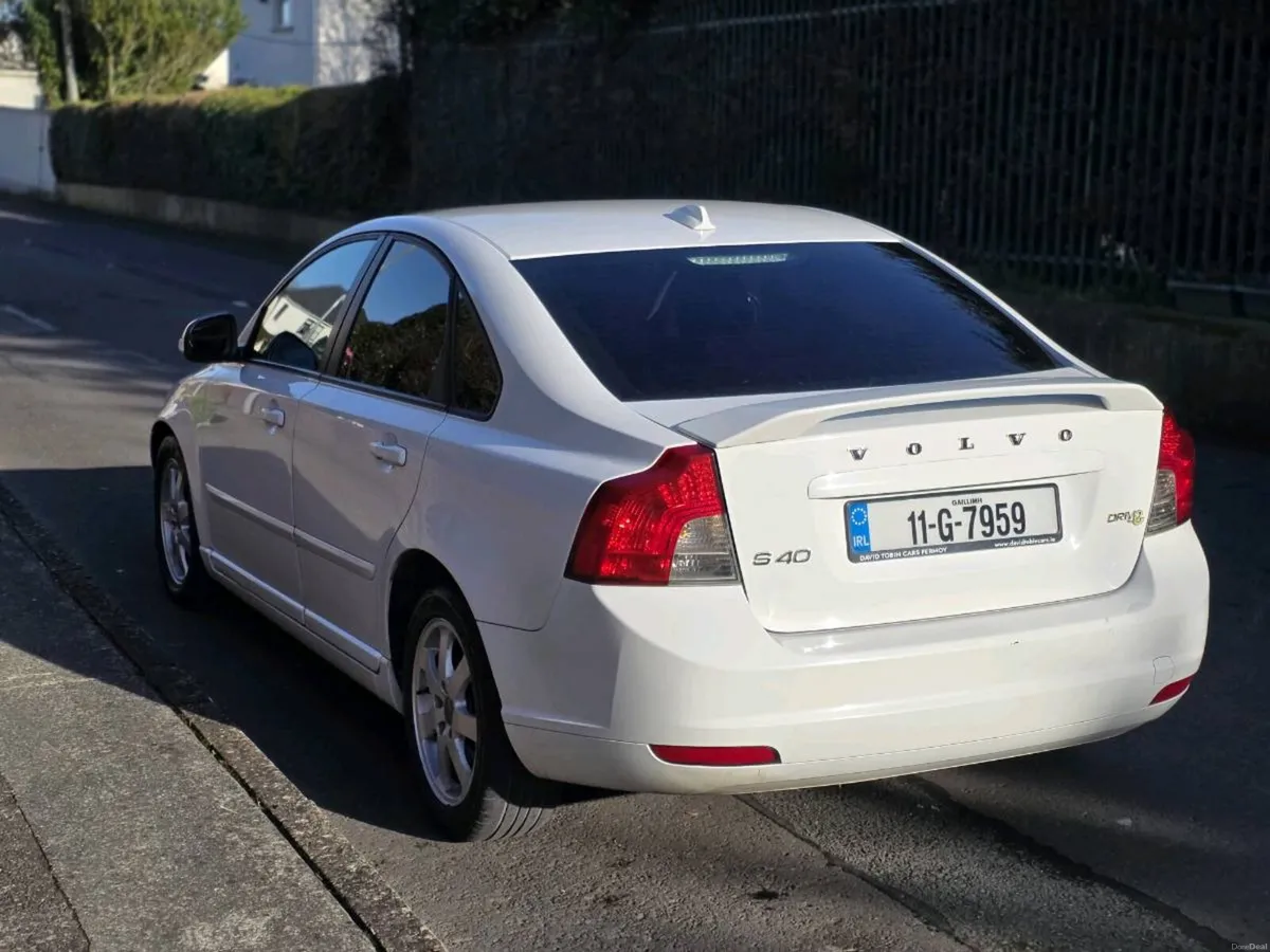 Volvo S40 1.6D Nct & Tax 1 Year - Image 3