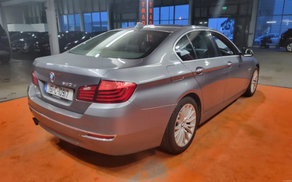 BMW 5-Series 2015 - Image 4