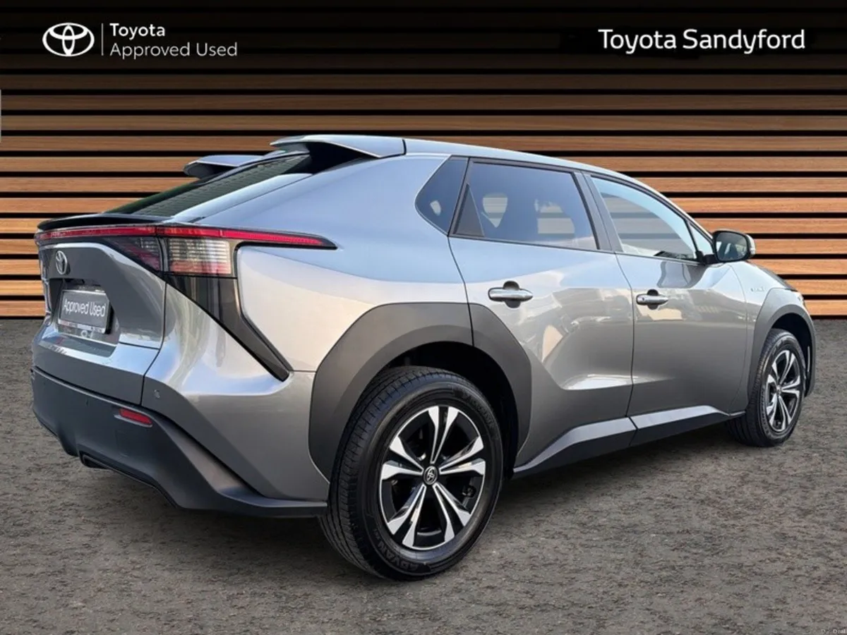 Toyota bZ4X SPORT EV AUTOMATIC // HEATED SEATS & S - Image 2