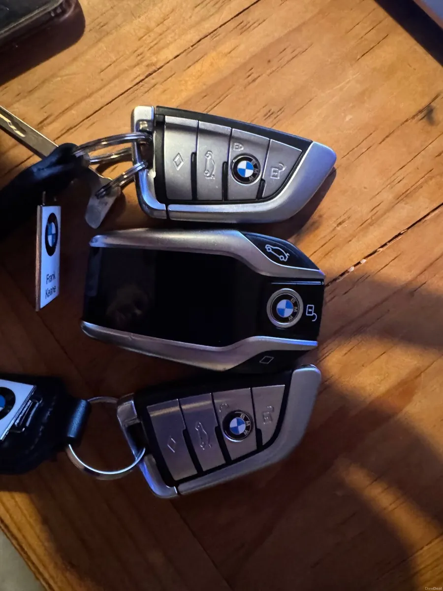 BMW 7-Series 2019 - Image 1