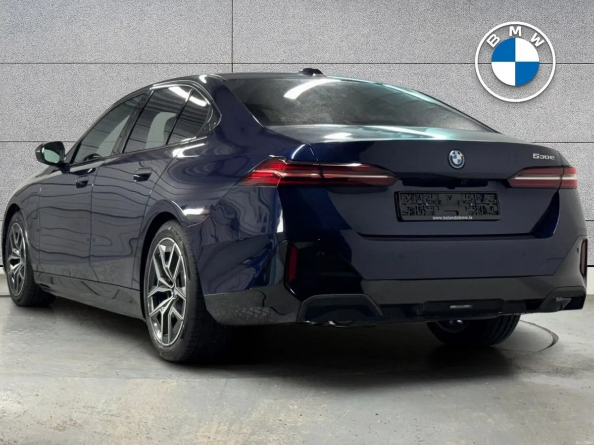 BMW 5-Series 530e M Sport Saloon - Image 2