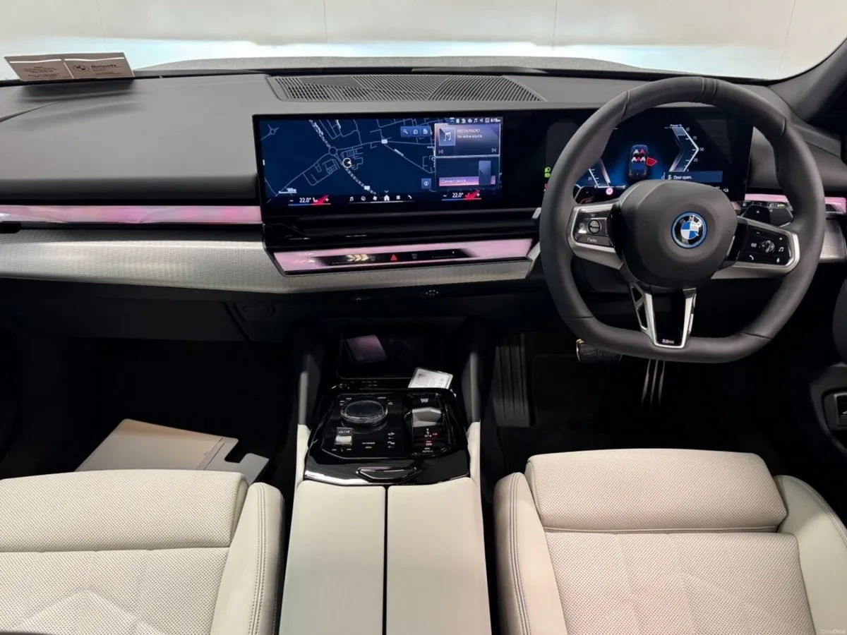 BMW 5-Series 530e M Sport - Image 4