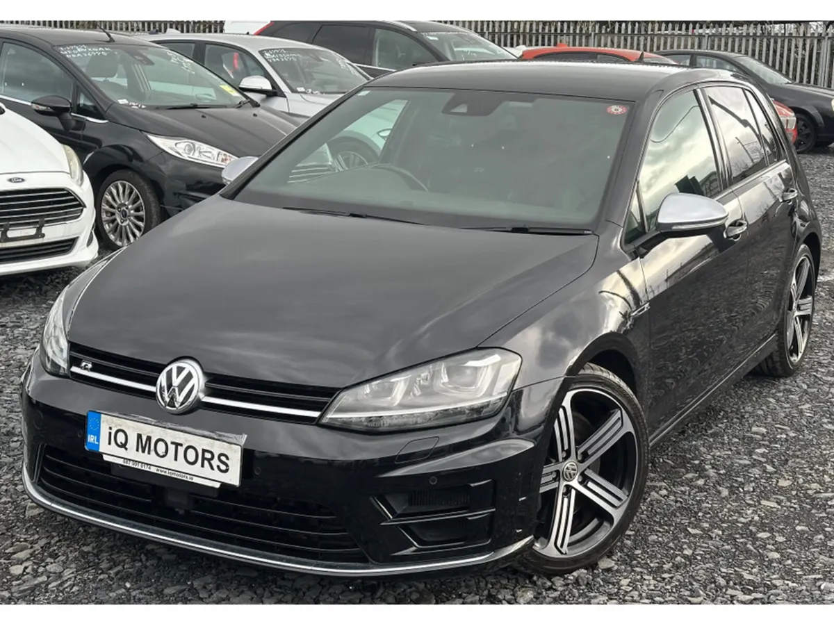 Volkswagen Golf R-Line  2.0L Automatic petrol (064 - Image 3
