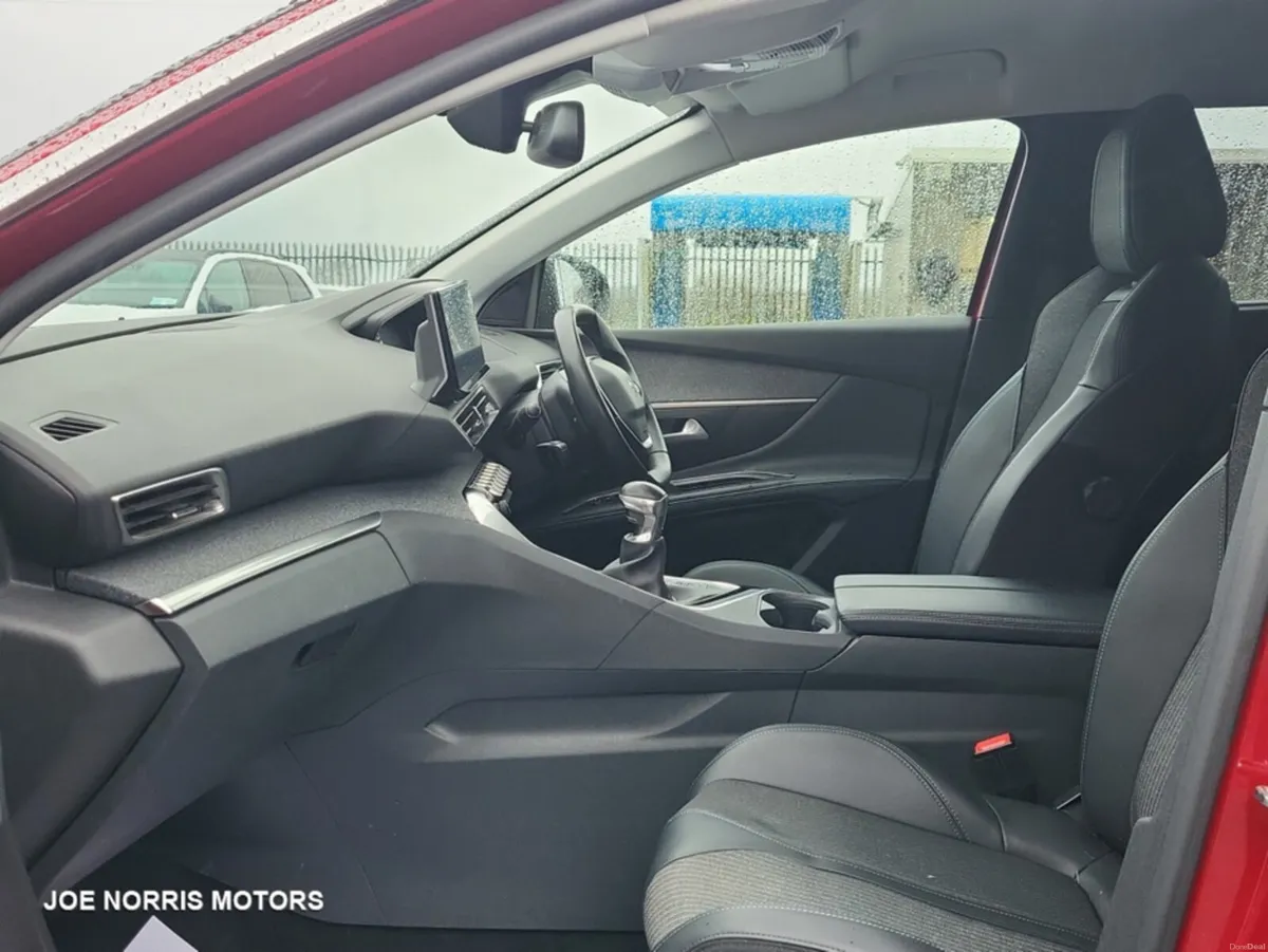 Peugeot 5008 FL ALLURE 1.5 BLUE HDI 13 130 6.2 - Image 4