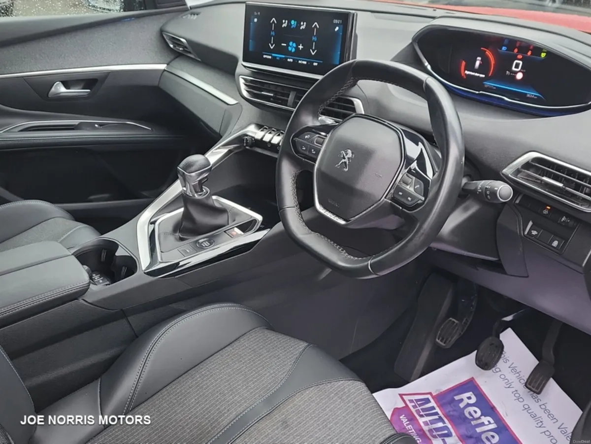 Peugeot 5008 FL ALLURE 1.5 BLUE HDI 13 130 6.2 - Image 6