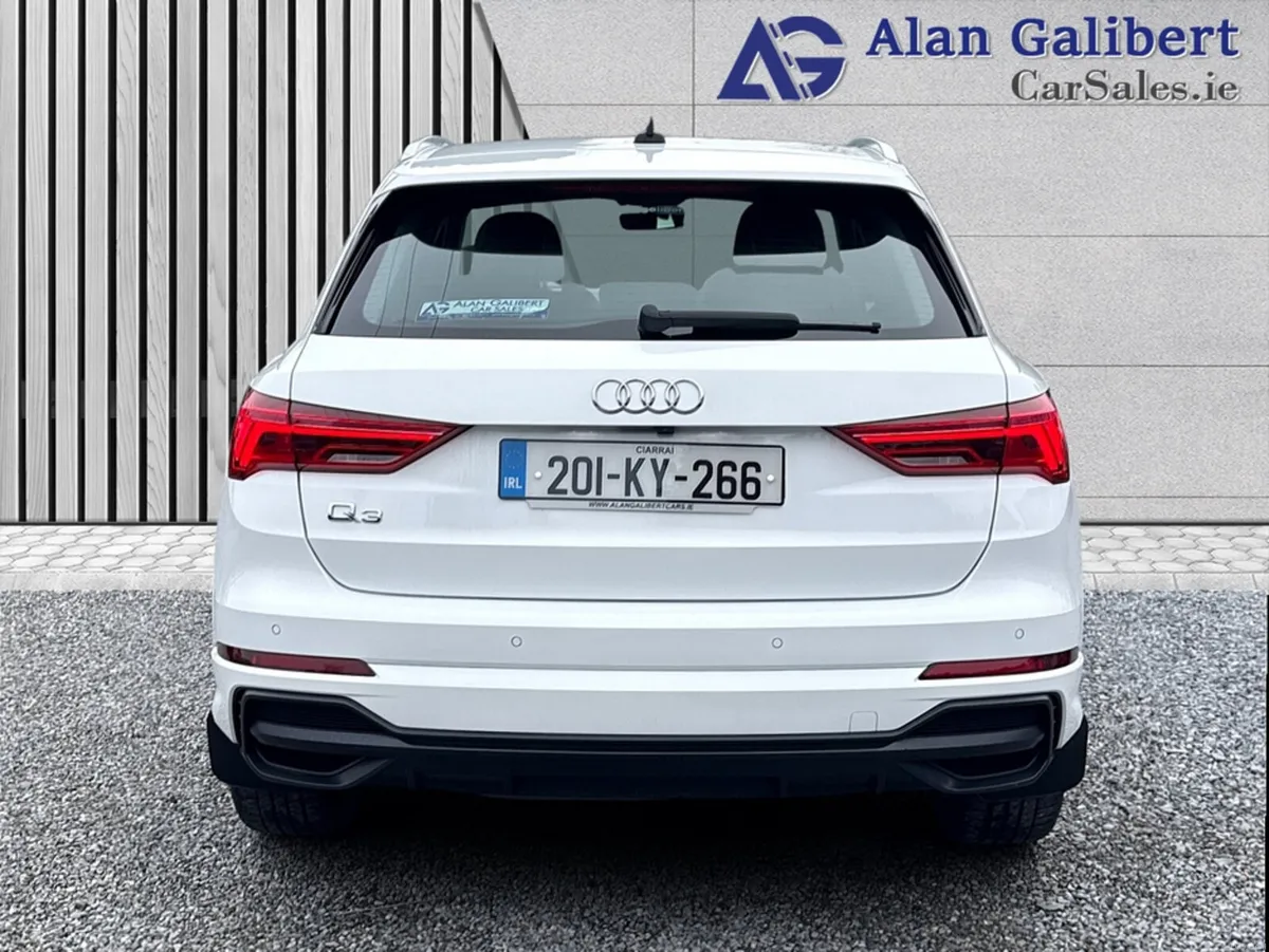Audi Q3 35 2.0 TDI S-LINE Diesel - Image 6