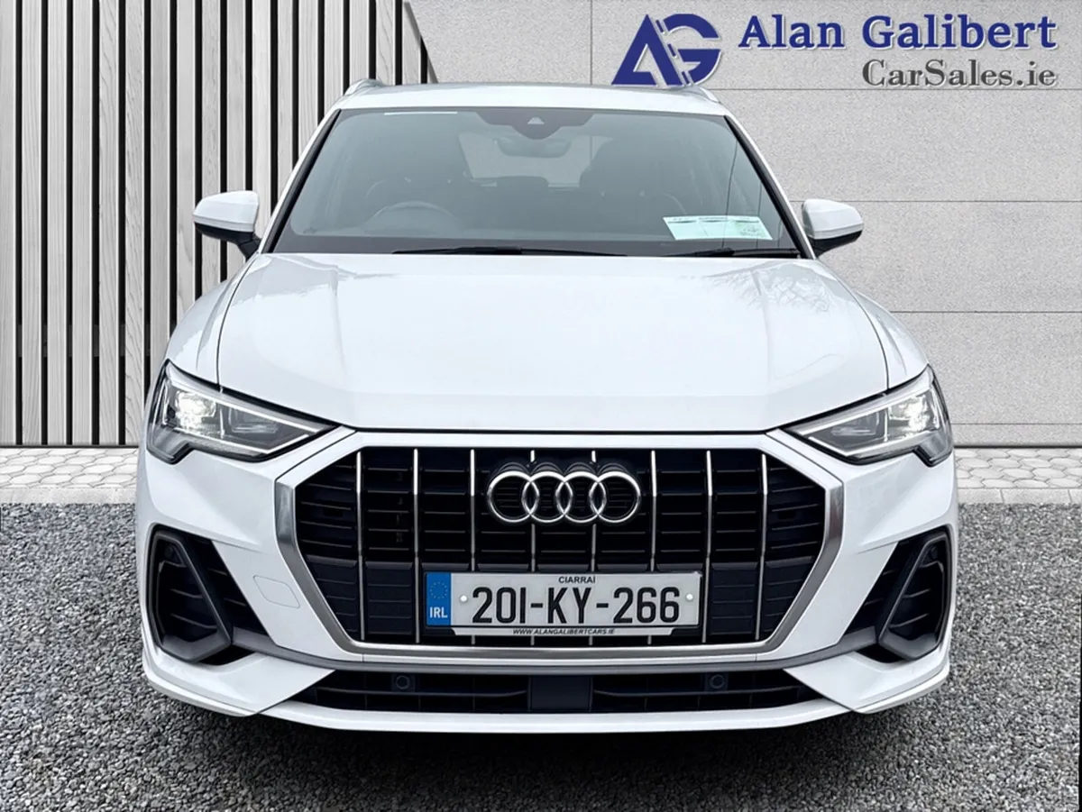 Audi Q3 35 2.0 TDI S-LINE Diesel - Image 4