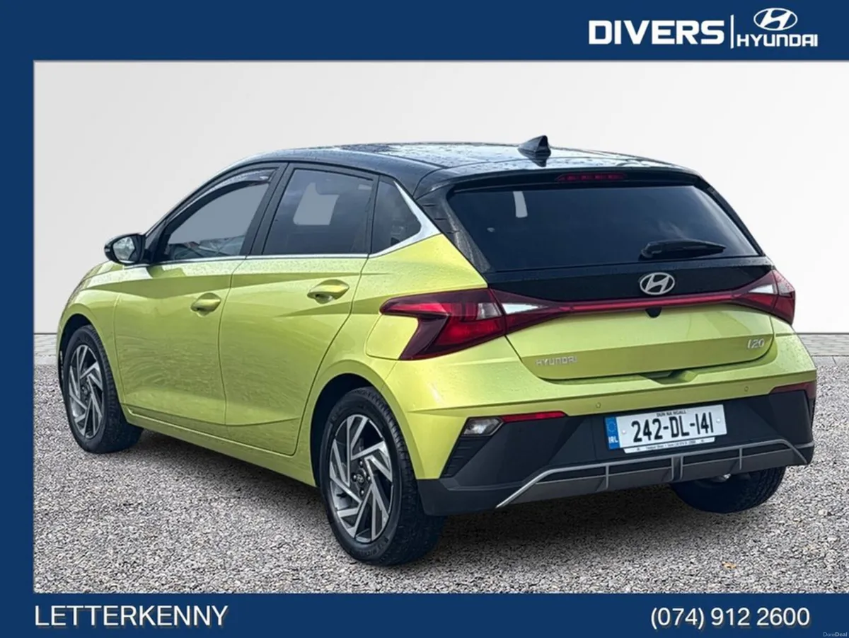Hyundai i20 Deluxe Plus 2tone - Image 2