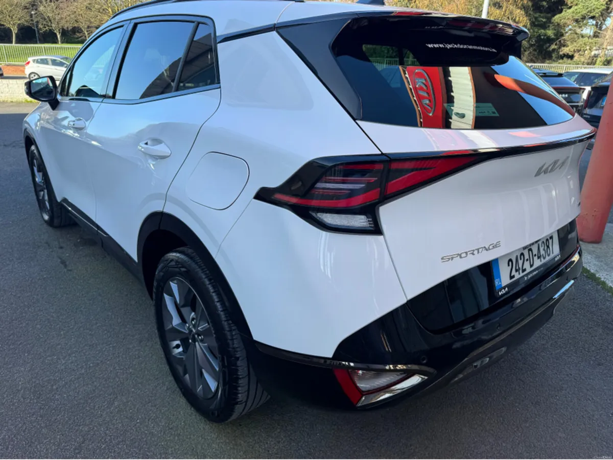 Kia Sportage HEV MY25****Deposit Taken**** - Image 4