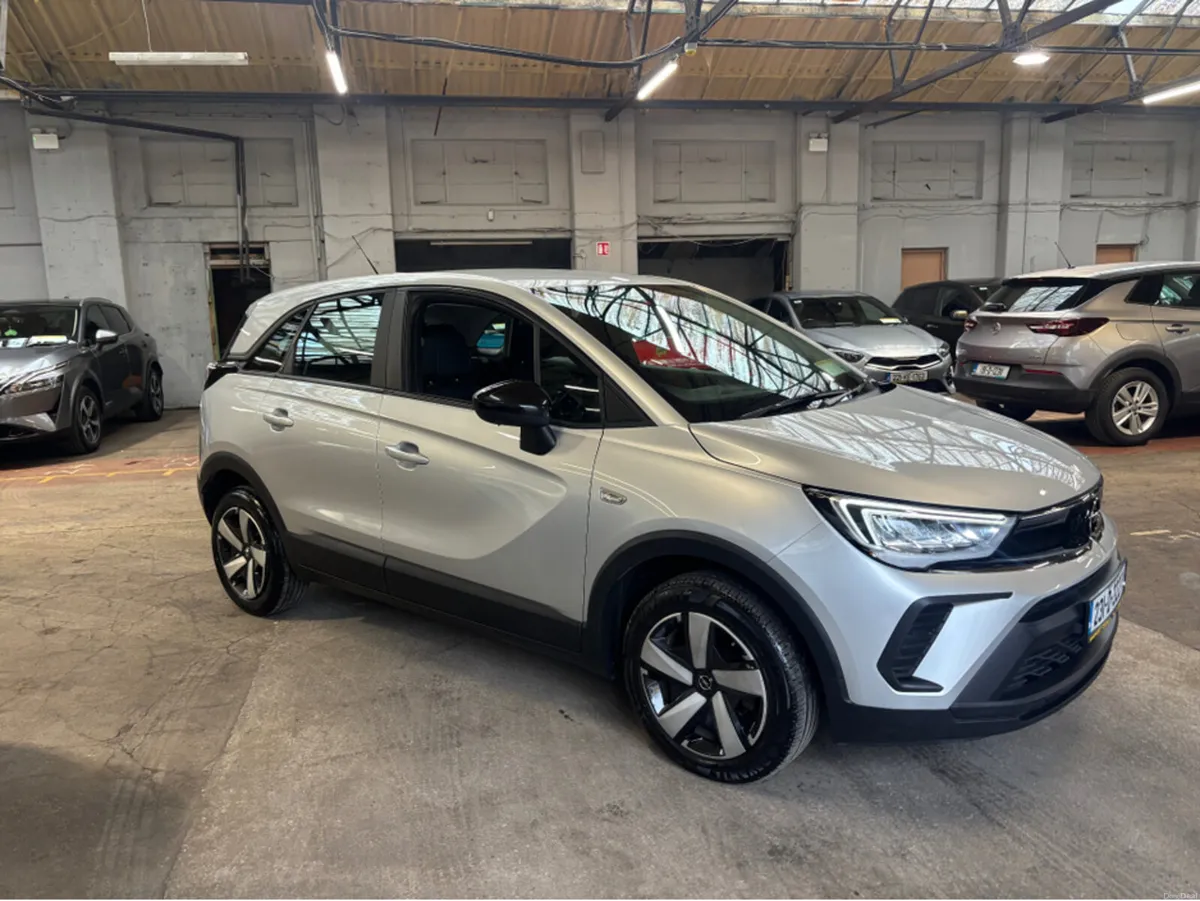 Opel Crossland X SC-1.5 110PS-DIE-6SP 5DR - Image 1