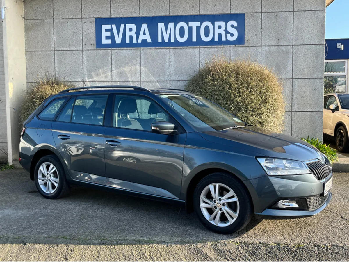 Skoda Fabia ESTATE AMBITION 1.0 TSI PETROL - Image 3