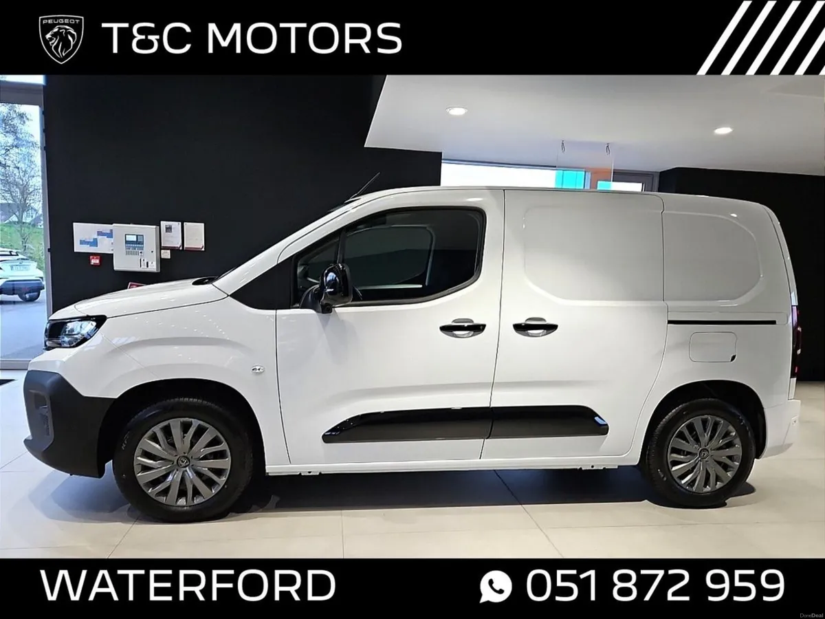 Peugeot Partner Professional Premium - Huge Spec 5 - Image 5