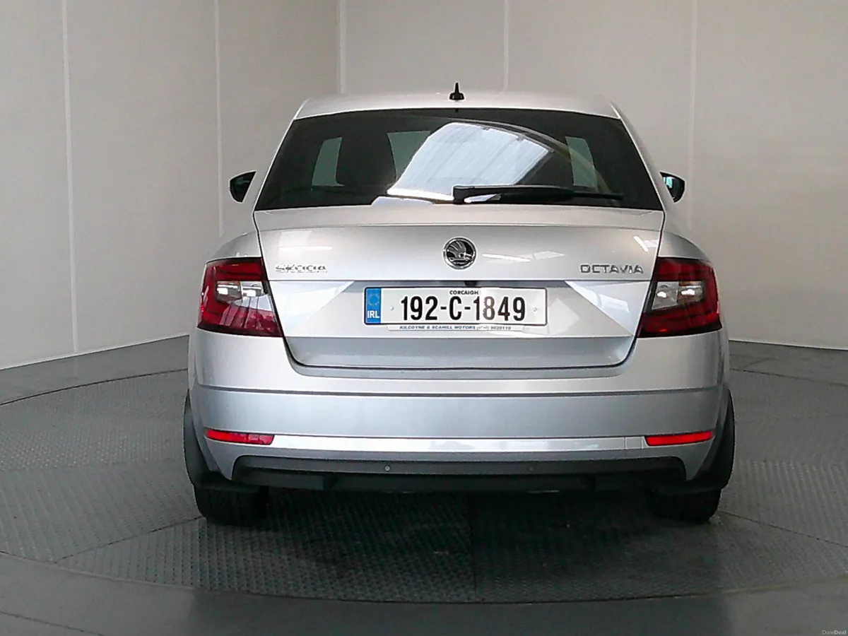 Skoda Octavia 2019 - Image 6