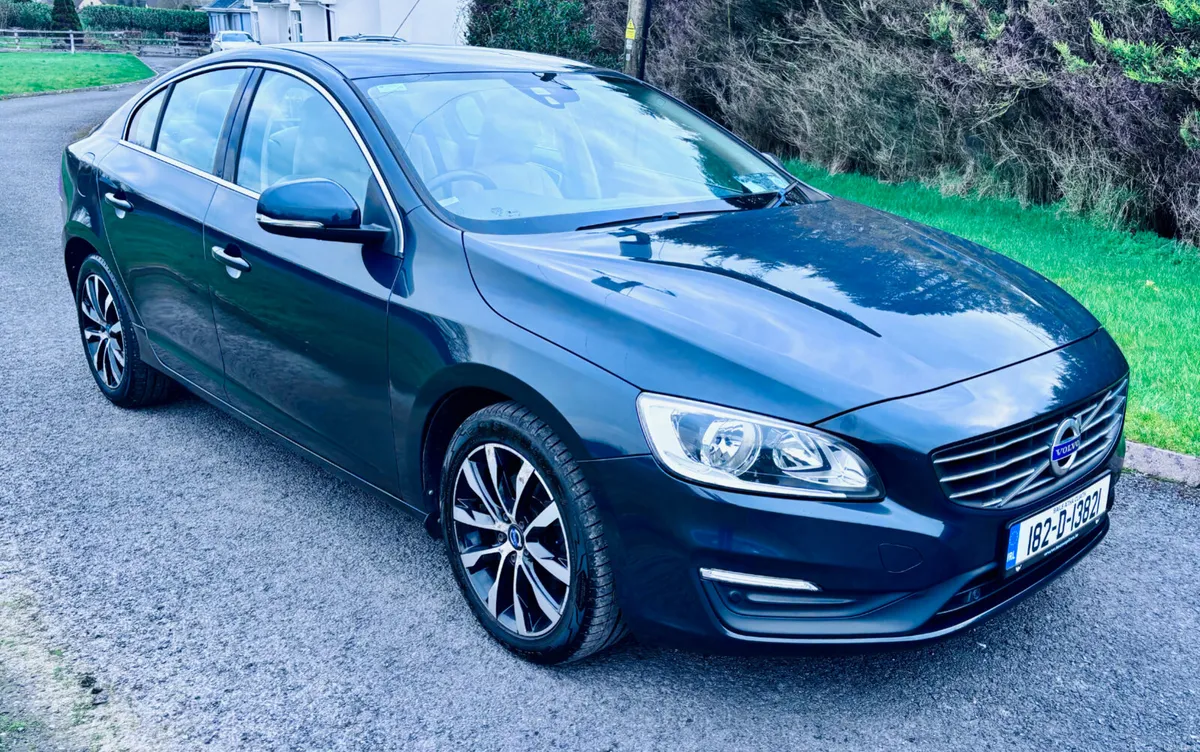 Volvo S60 2018 2.0L DIESEL IMMACULATE - Image 4